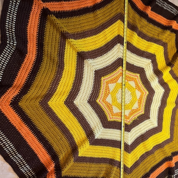 granny afghan | vintage handmade crochet throw blanket retro unique Roseanne MCM - Picture 6 of 11